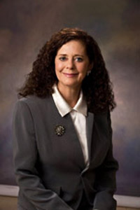 Paula Vieillet Headshot